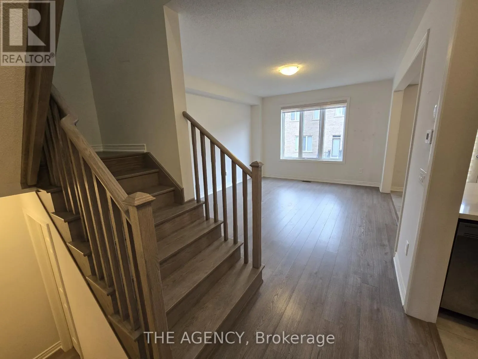 119 HOLBROOK COURT