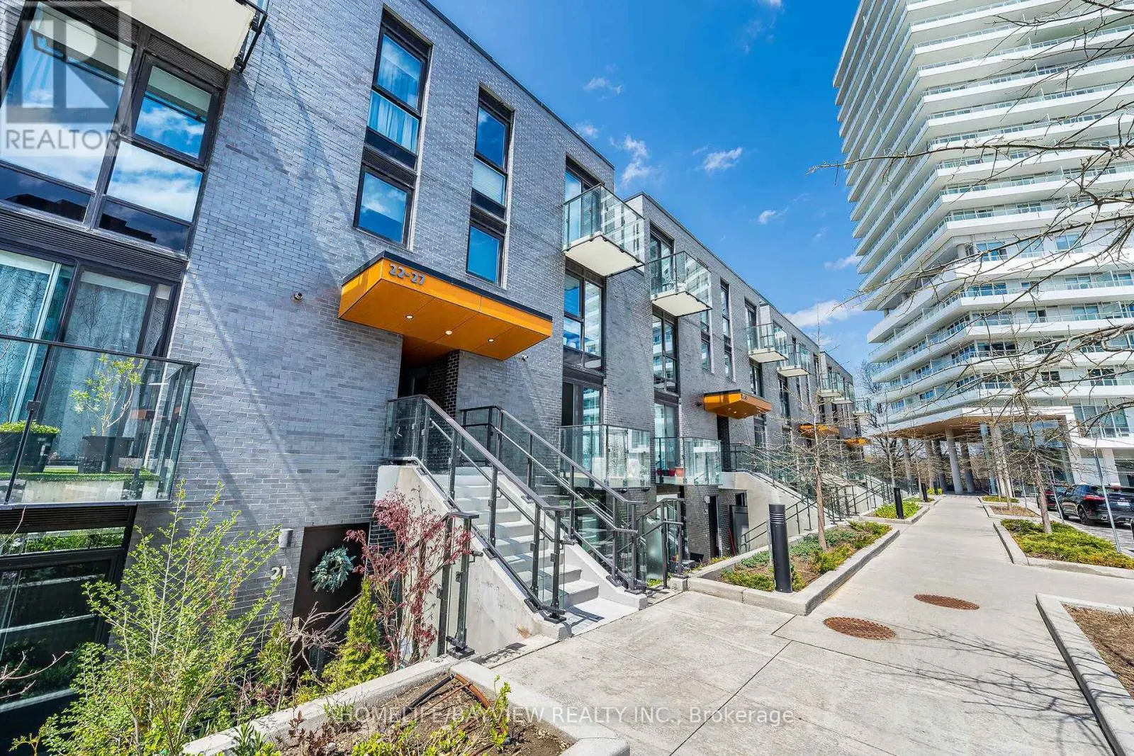 24 - 10 BRIN DRIVE