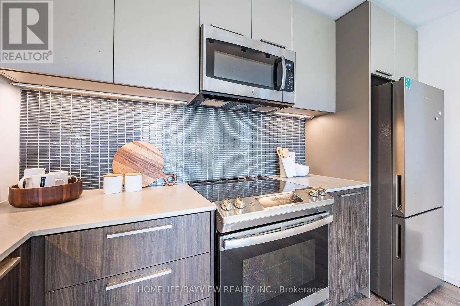 24 - 10 BRIN DRIVE