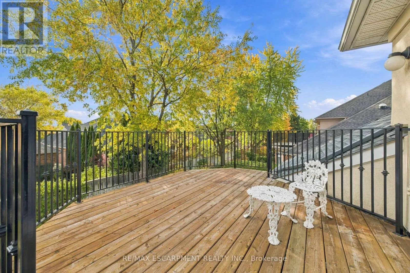 4151 STONEBRIDGE CRESCENT