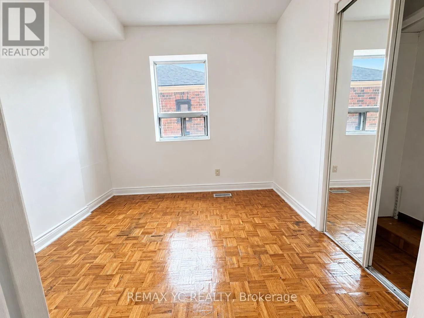 2 - 187 LOCKSLEY AVENUE