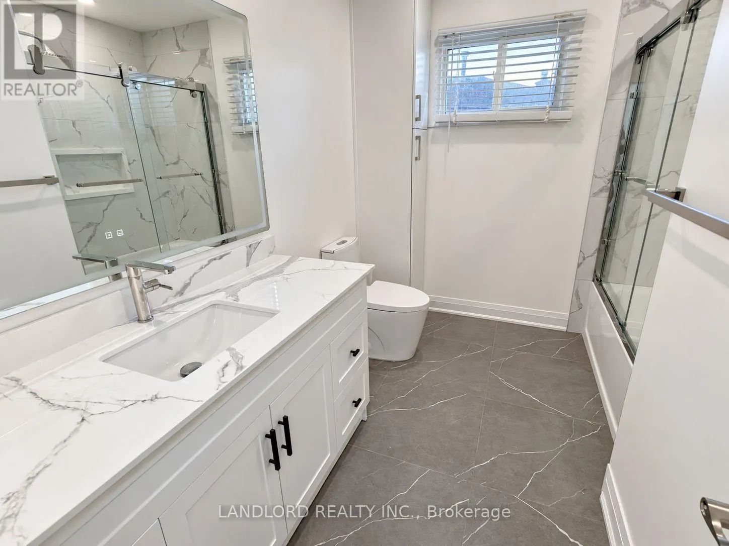 UPPER - 2636 CRYSTALBURN AVENUE