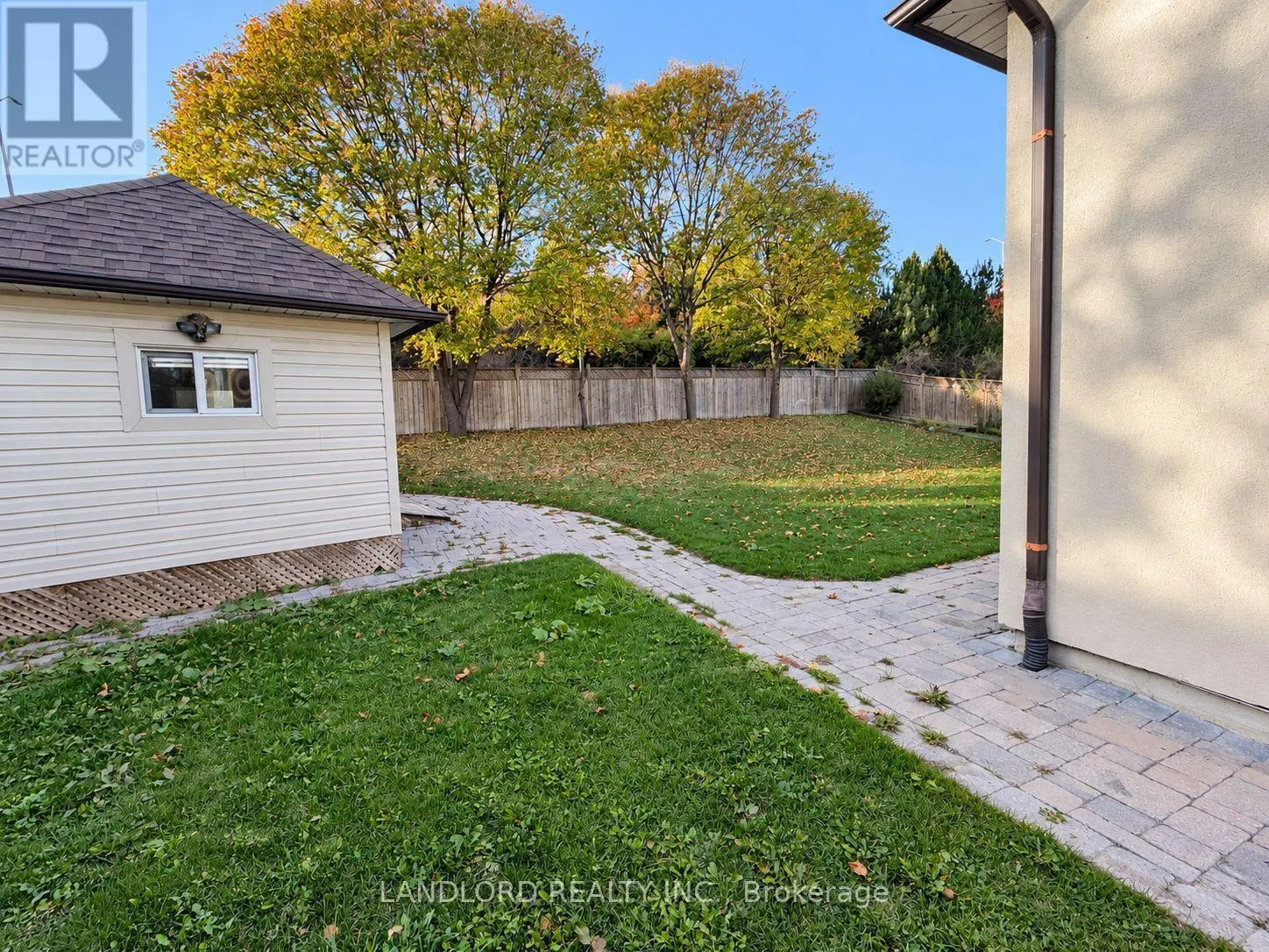UPPER - 2636 CRYSTALBURN AVENUE