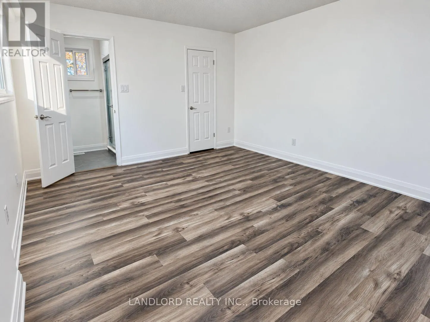 UPPER - 2636 CRYSTALBURN AVENUE
