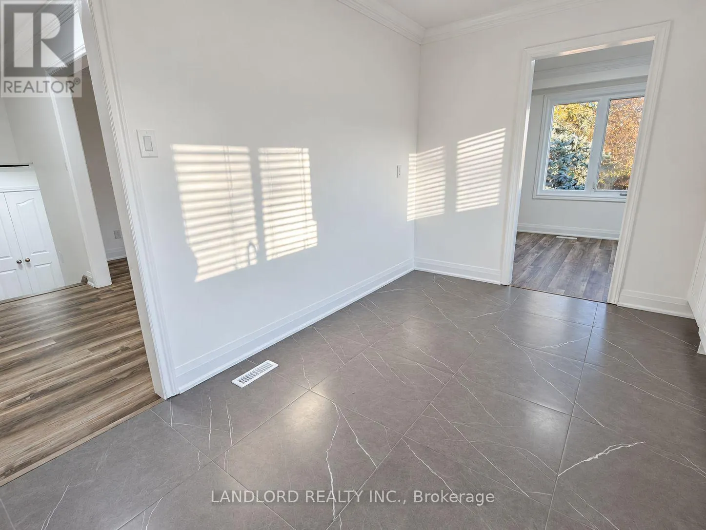 UPPER - 2636 CRYSTALBURN AVENUE