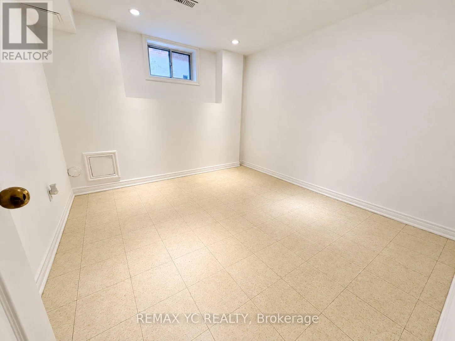 BASEMENT - 187 LOCKSLEY AVENUE