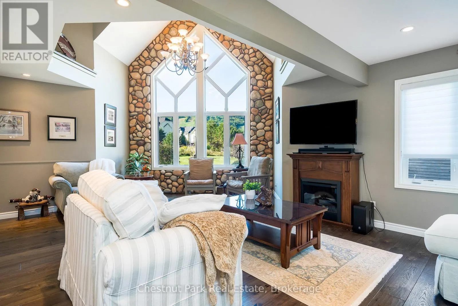 106 CROSSAN COURT