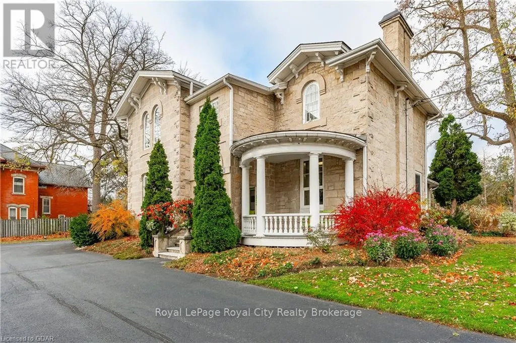 25 WATERLOO AVENUE