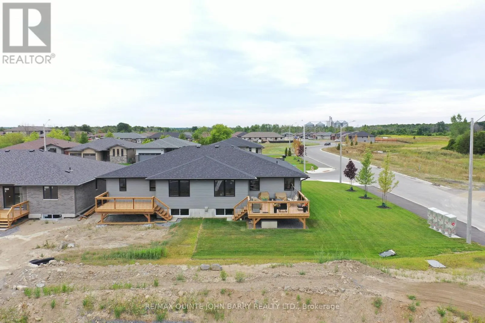 LOT 30 - 3 PARKLAND CIRCLE, #Lot 30