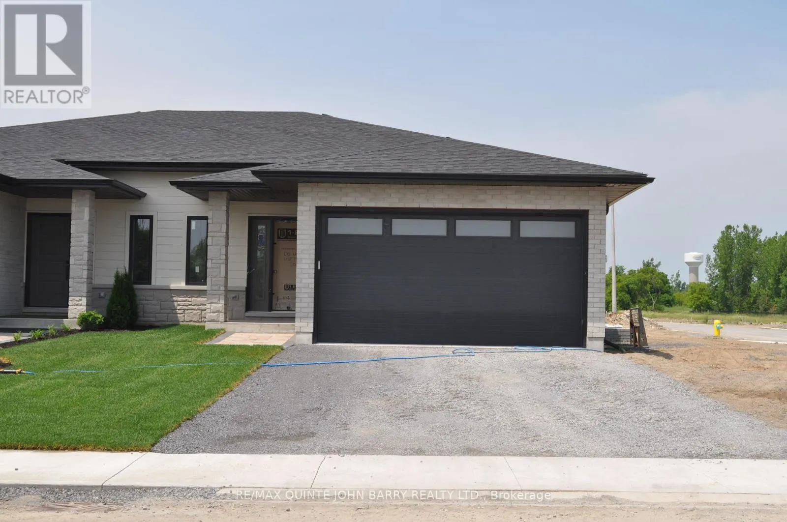 LOT 42 - 27 PARKLAND CIRCLE, #Lot 42