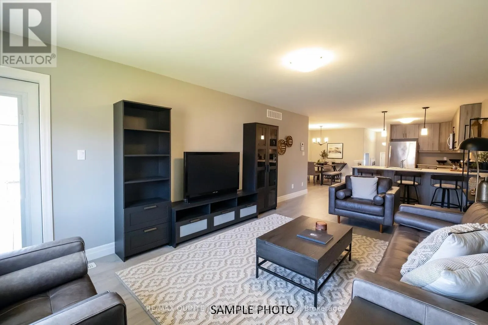 LOT 42 - 27 PARKLAND CIRCLE, #Lot 42