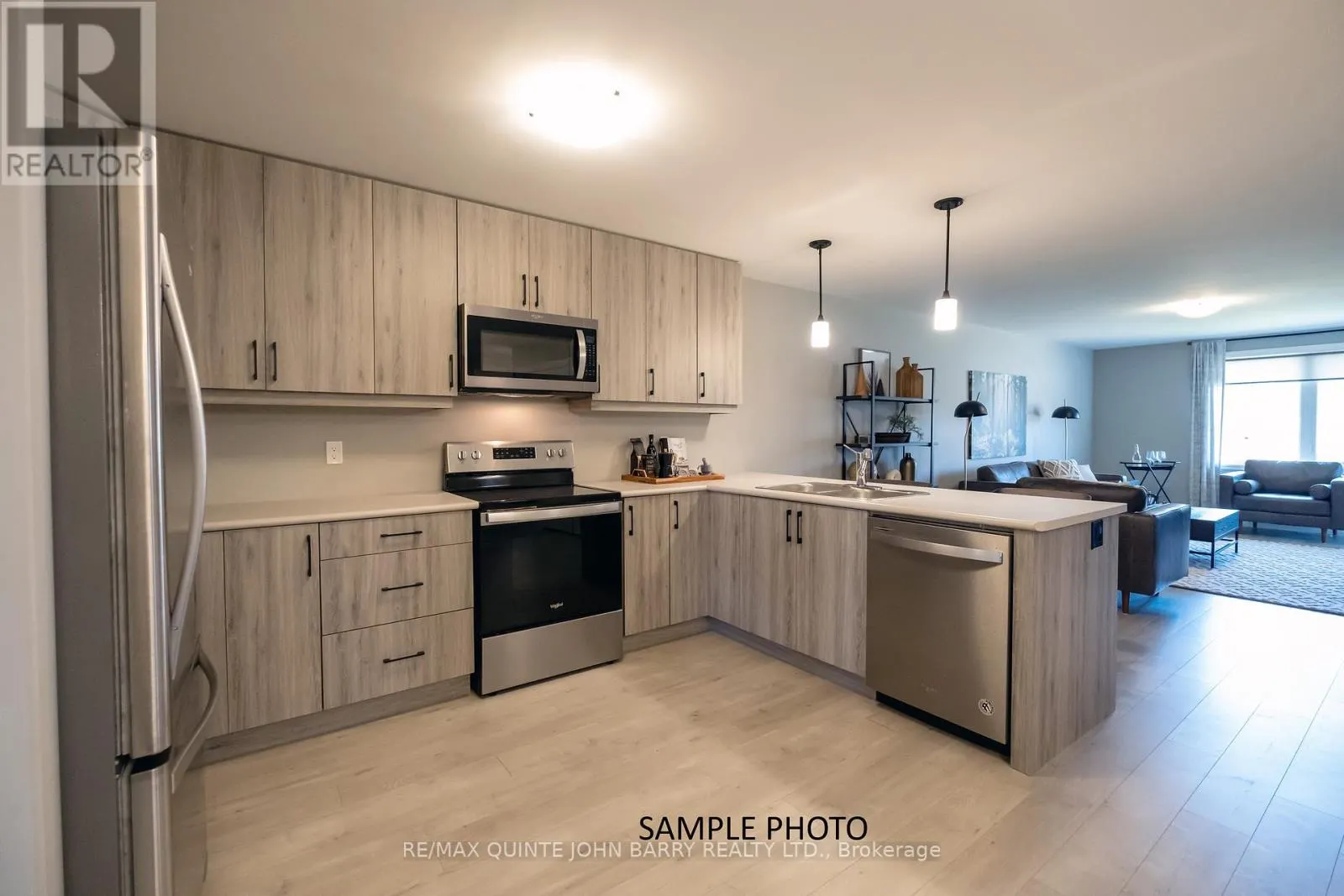 LOT 42 - 27 PARKLAND CIRCLE, #Lot 42