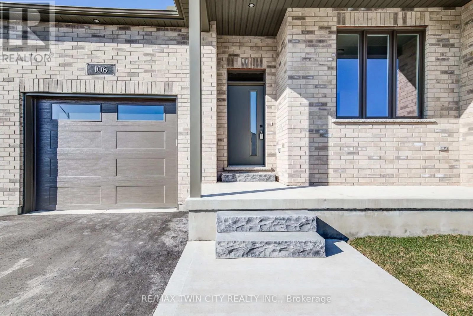 106 SOUTH PARKWOOD BOULEVARD