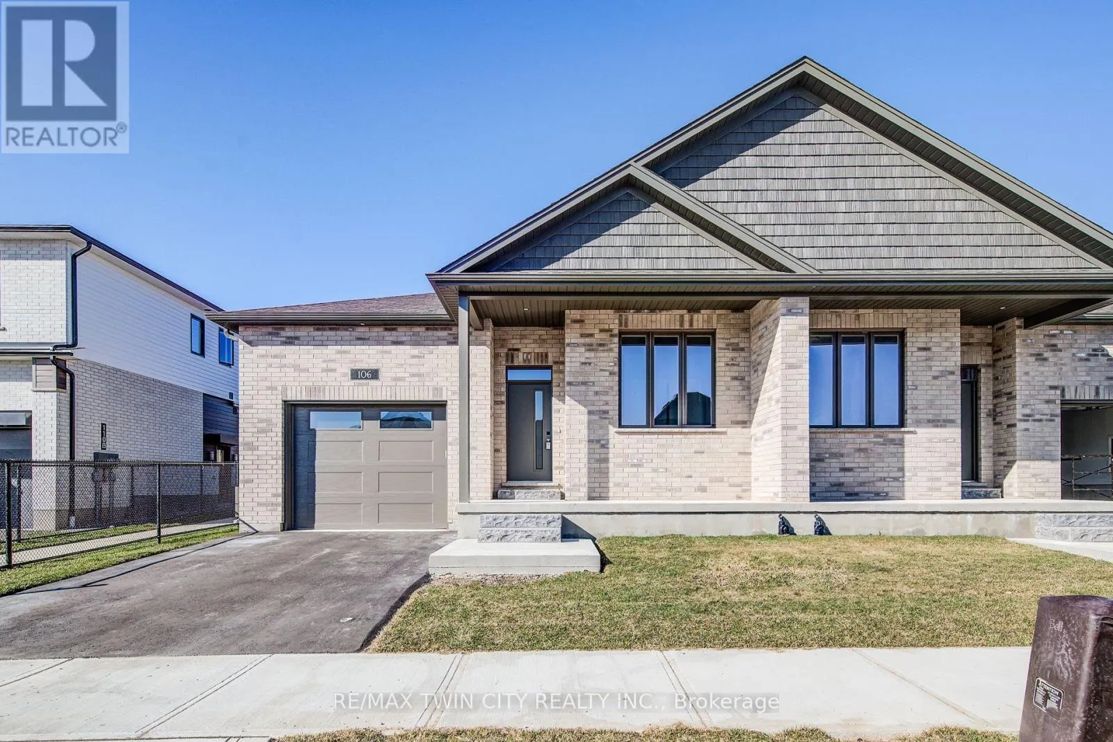 106 SOUTH PARKWOOD BOULEVARD