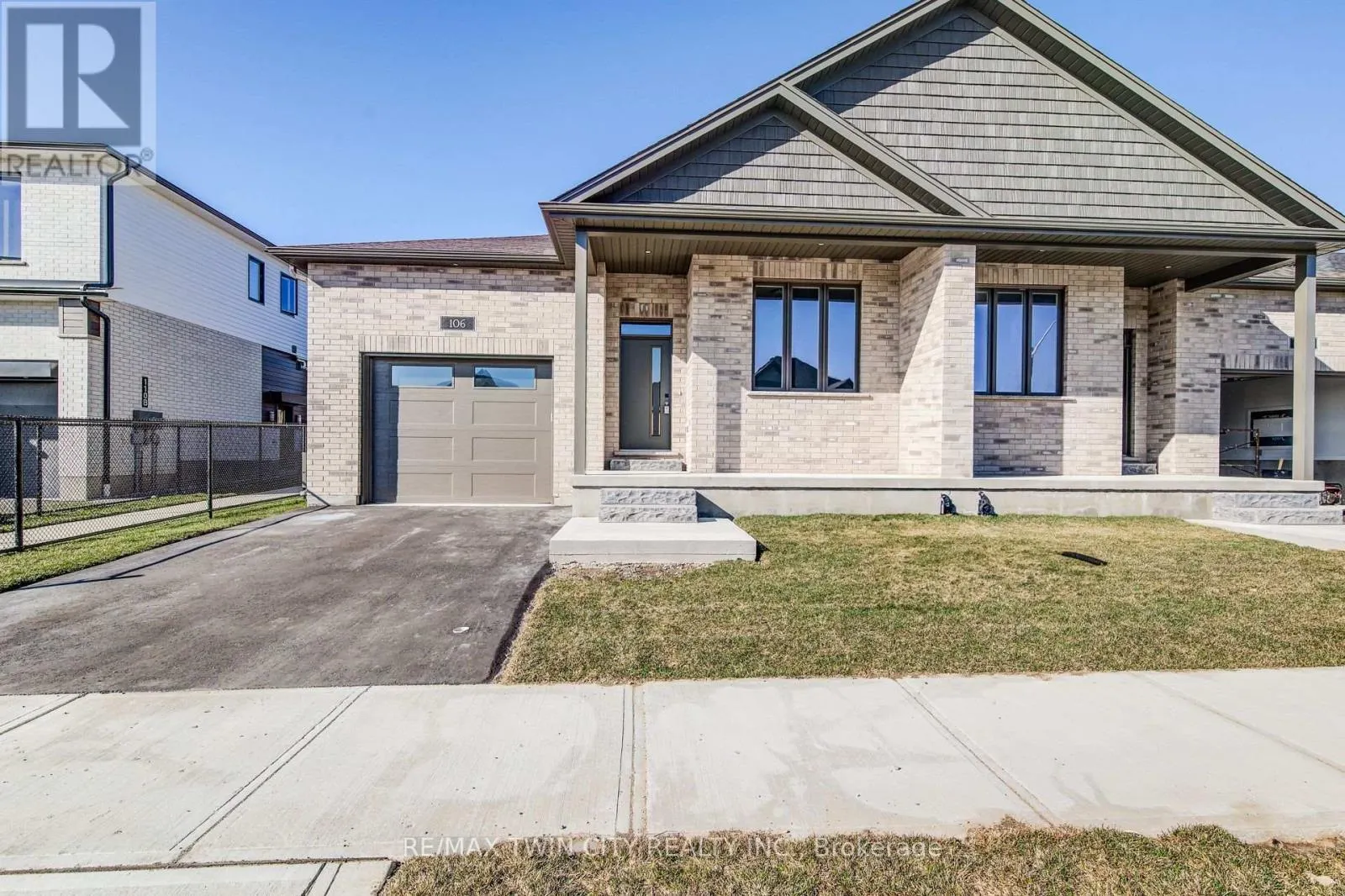106 SOUTH PARKWOOD BOULEVARD