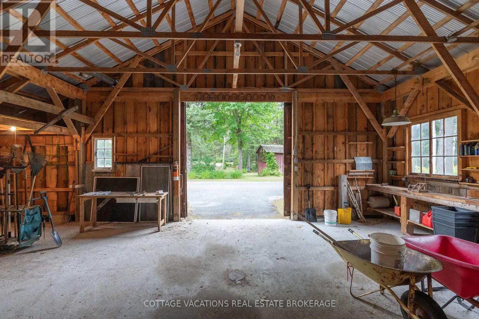 2090 COUNTY 121 ROAD