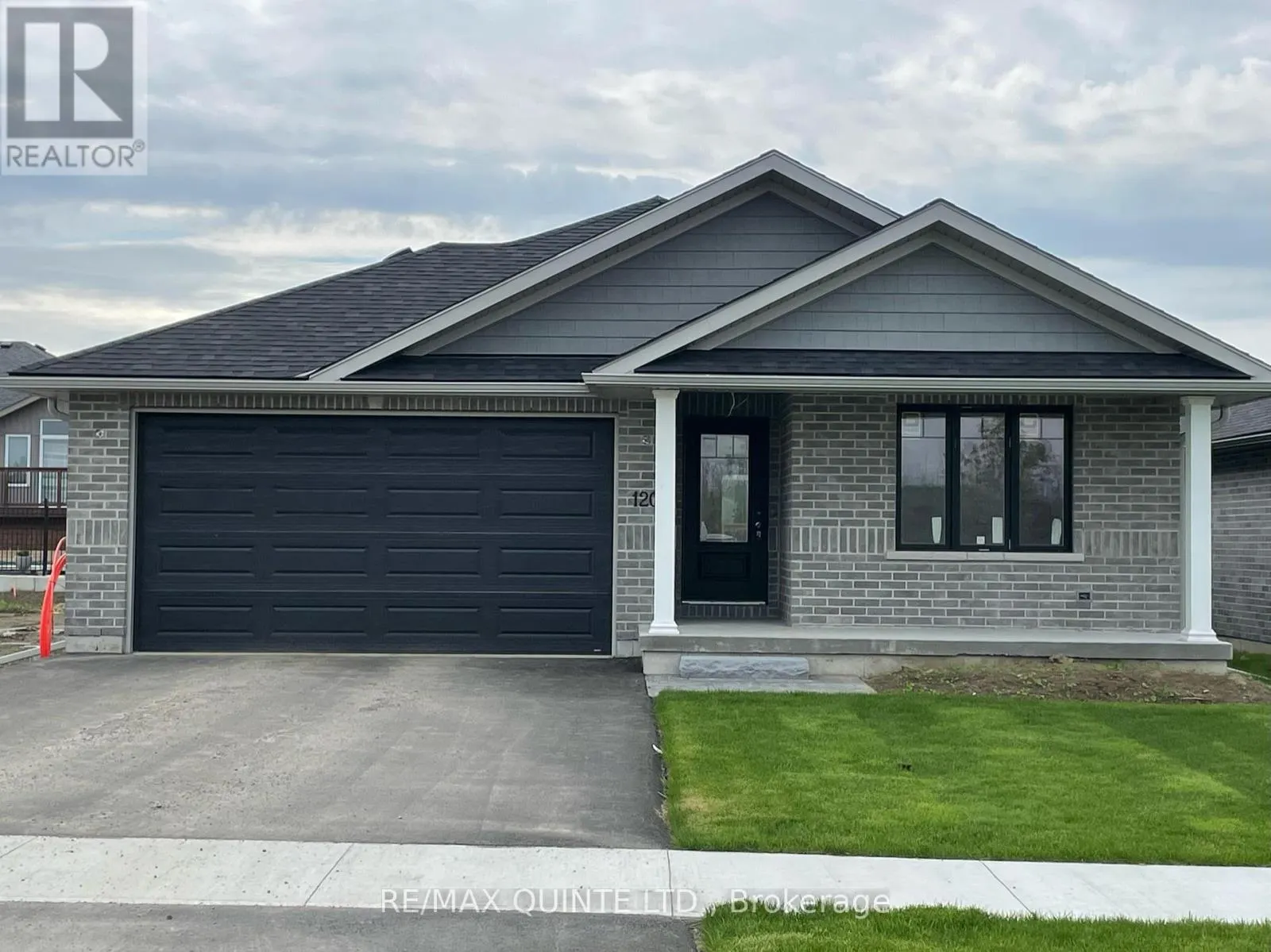 120 HASTINGS PARK DRIVE