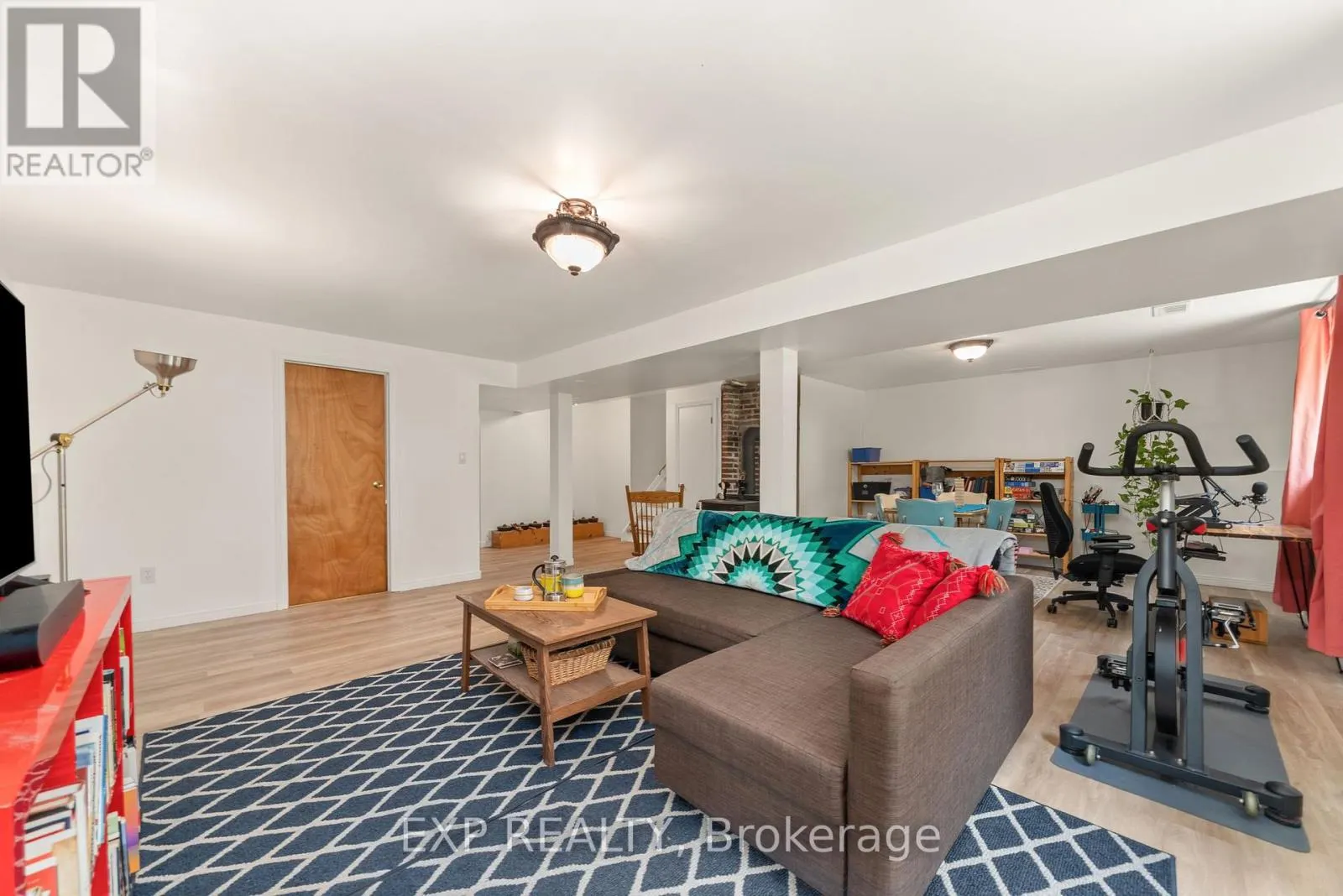 1207 COUNTY RD 9 ROAD
