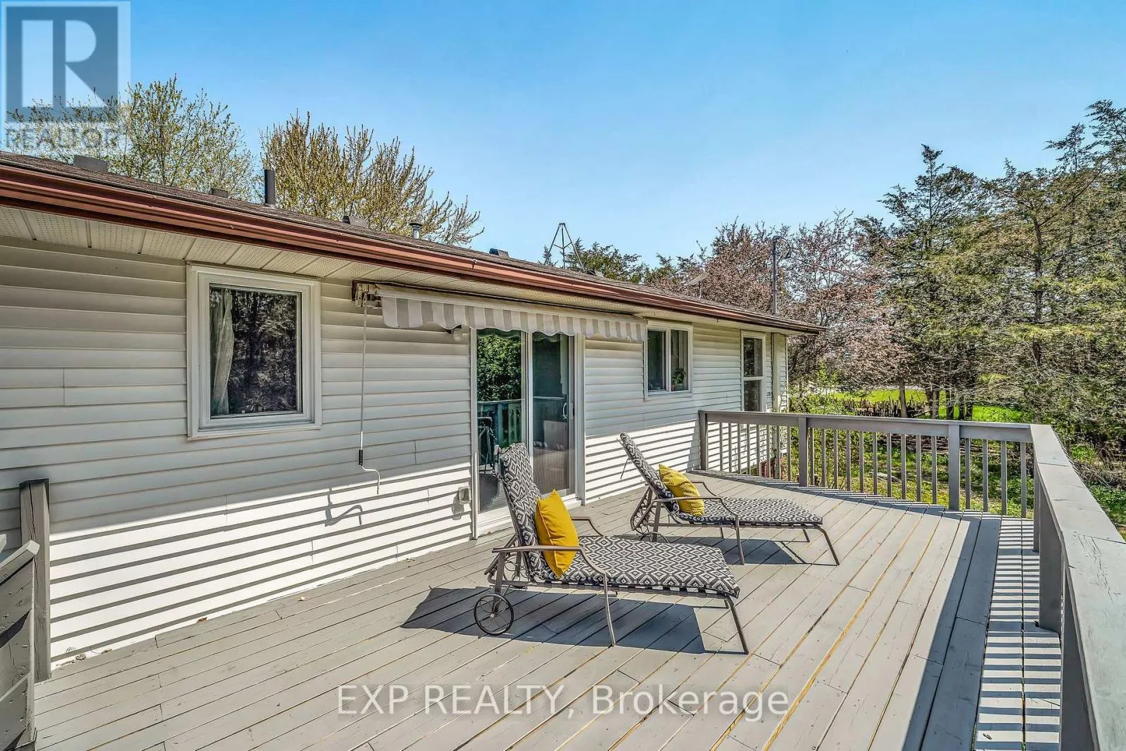 1207 COUNTY RD 9 ROAD