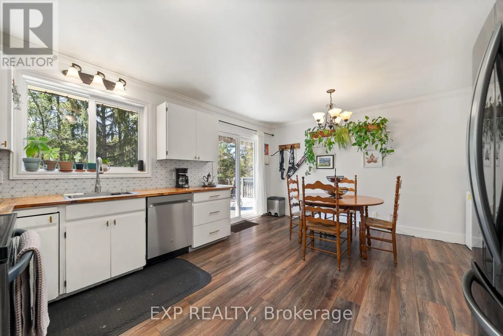 1207 COUNTY RD 9 ROAD