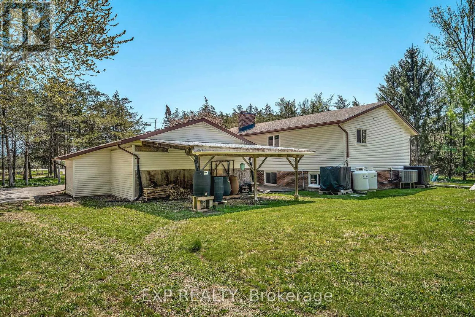 1207 COUNTY RD 9 ROAD