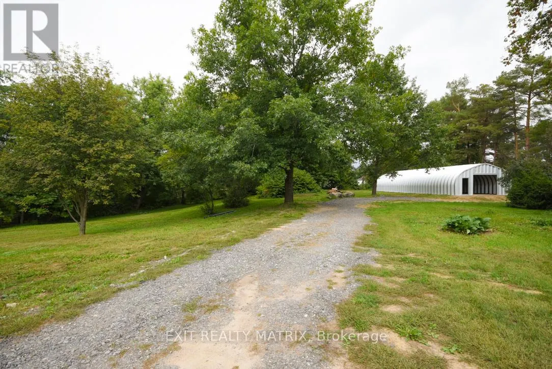 1429 MEADOW DRIVE