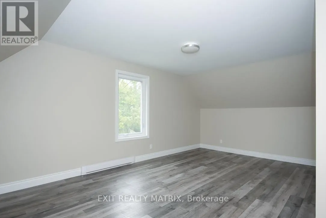 1429 MEADOW DRIVE