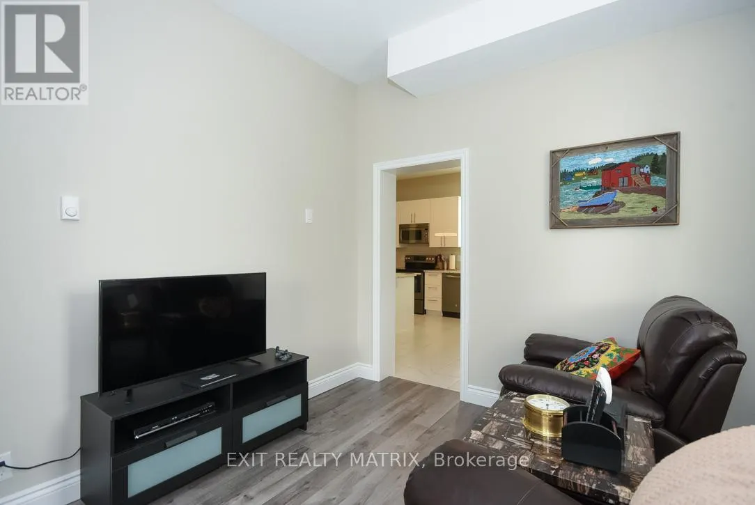 1429 MEADOW DRIVE