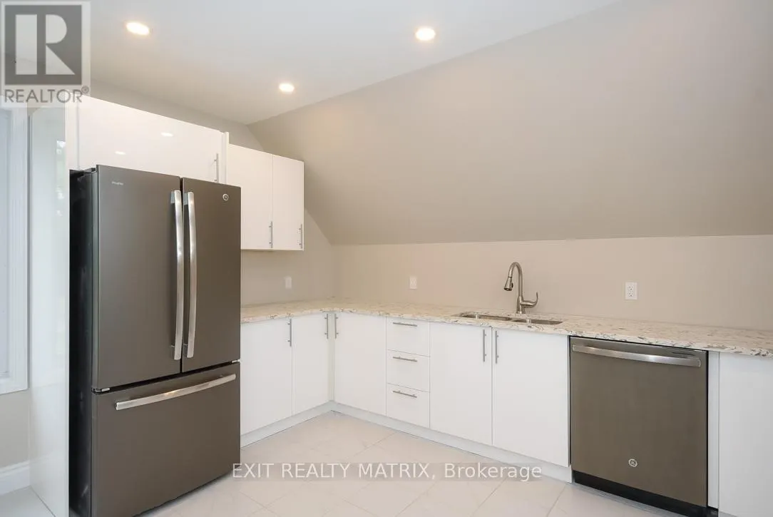 1429 MEADOW DRIVE