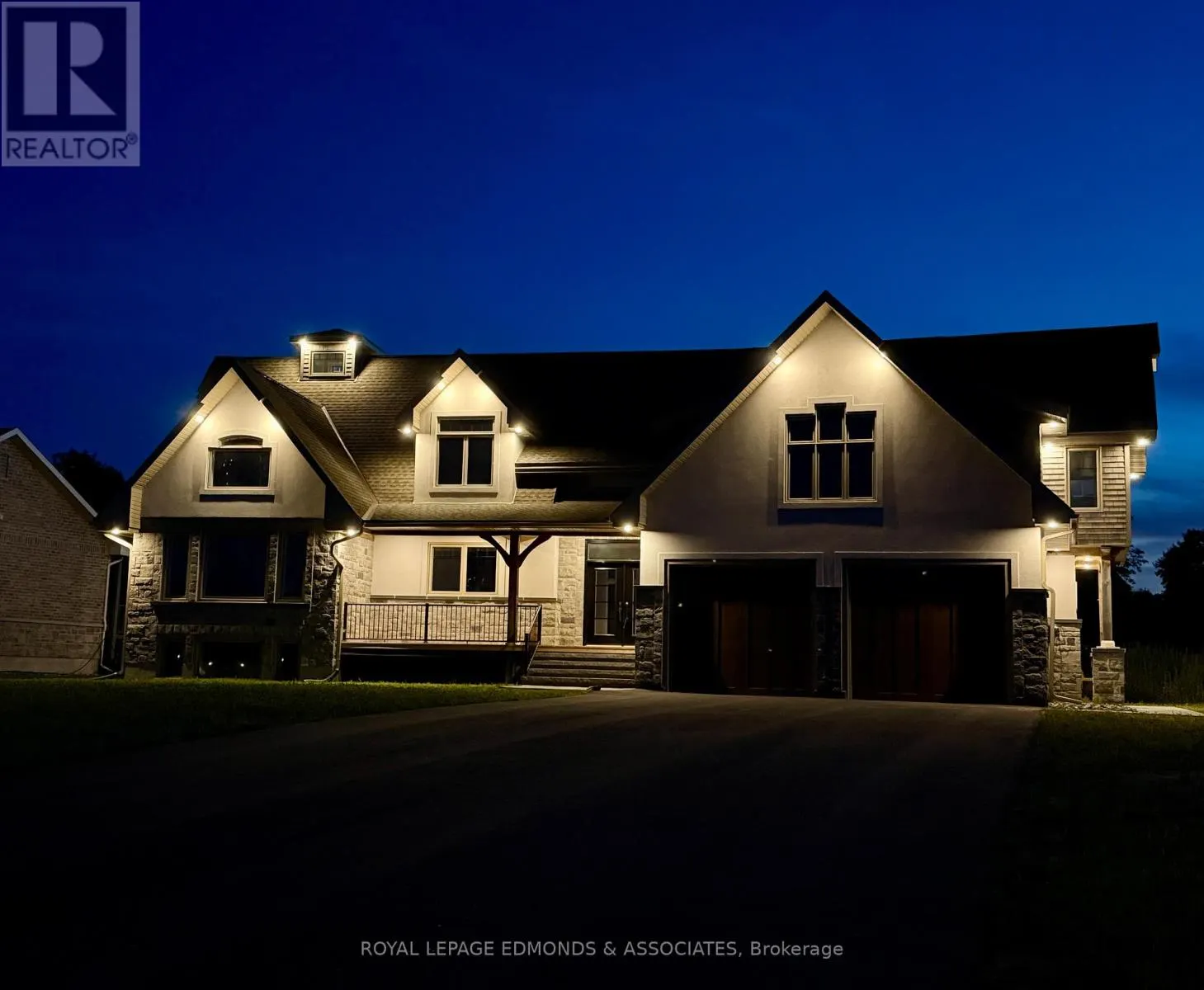 14 FAIRWAY DRIVE N