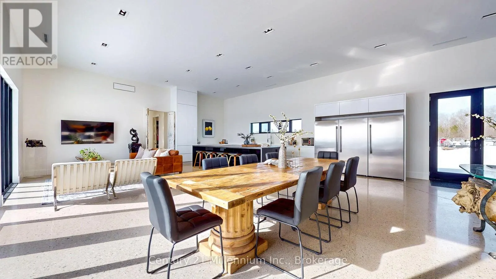 138406 GREY ROAD 112