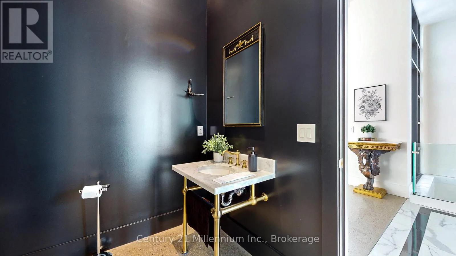 138406 GREY ROAD 112