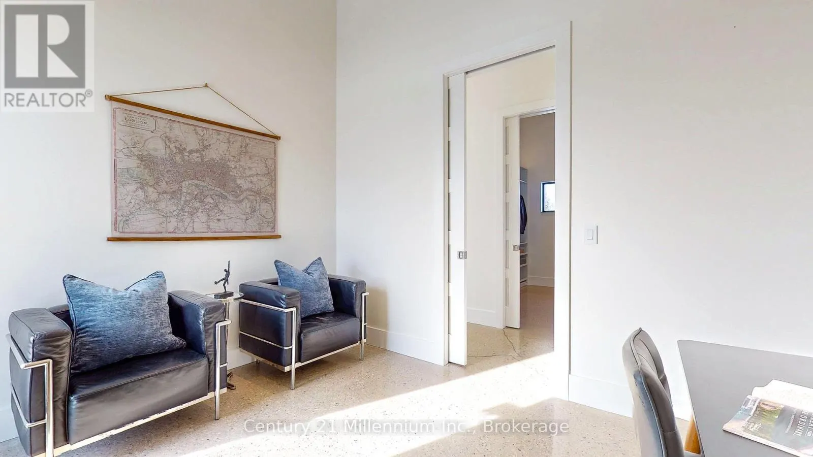 138406 GREY ROAD 112