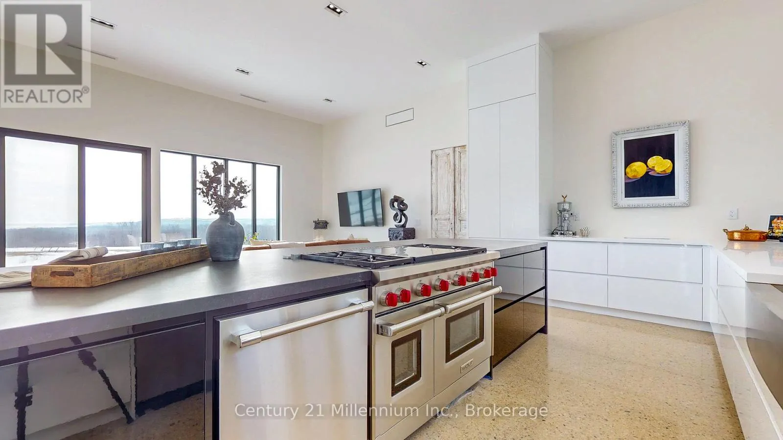 138406 GREY ROAD 112