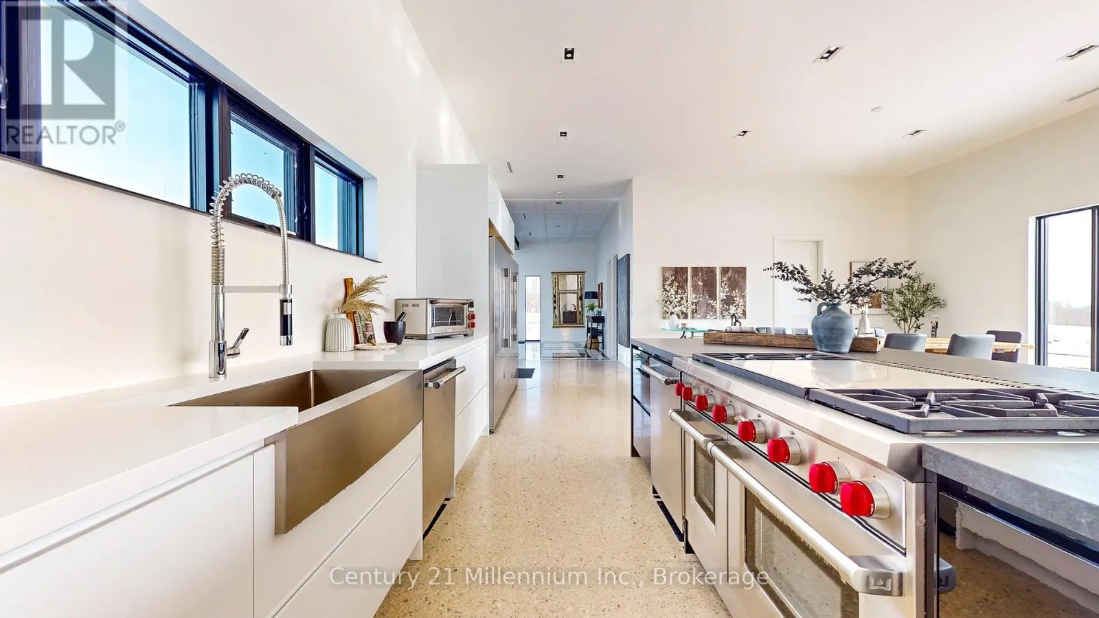 138406 GREY ROAD 112