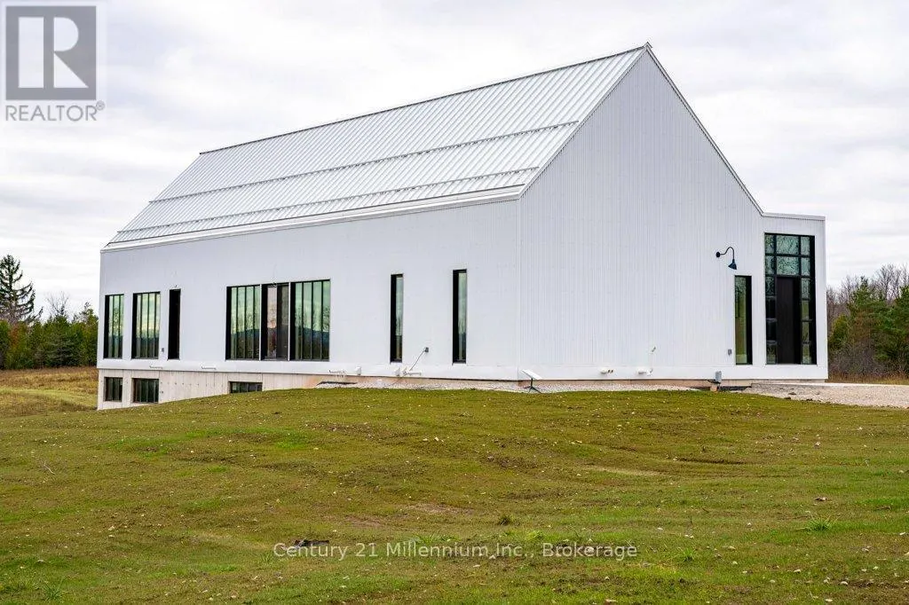 138406 GREY ROAD 112