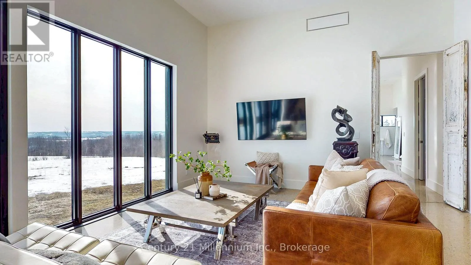 138406 GREY ROAD 112