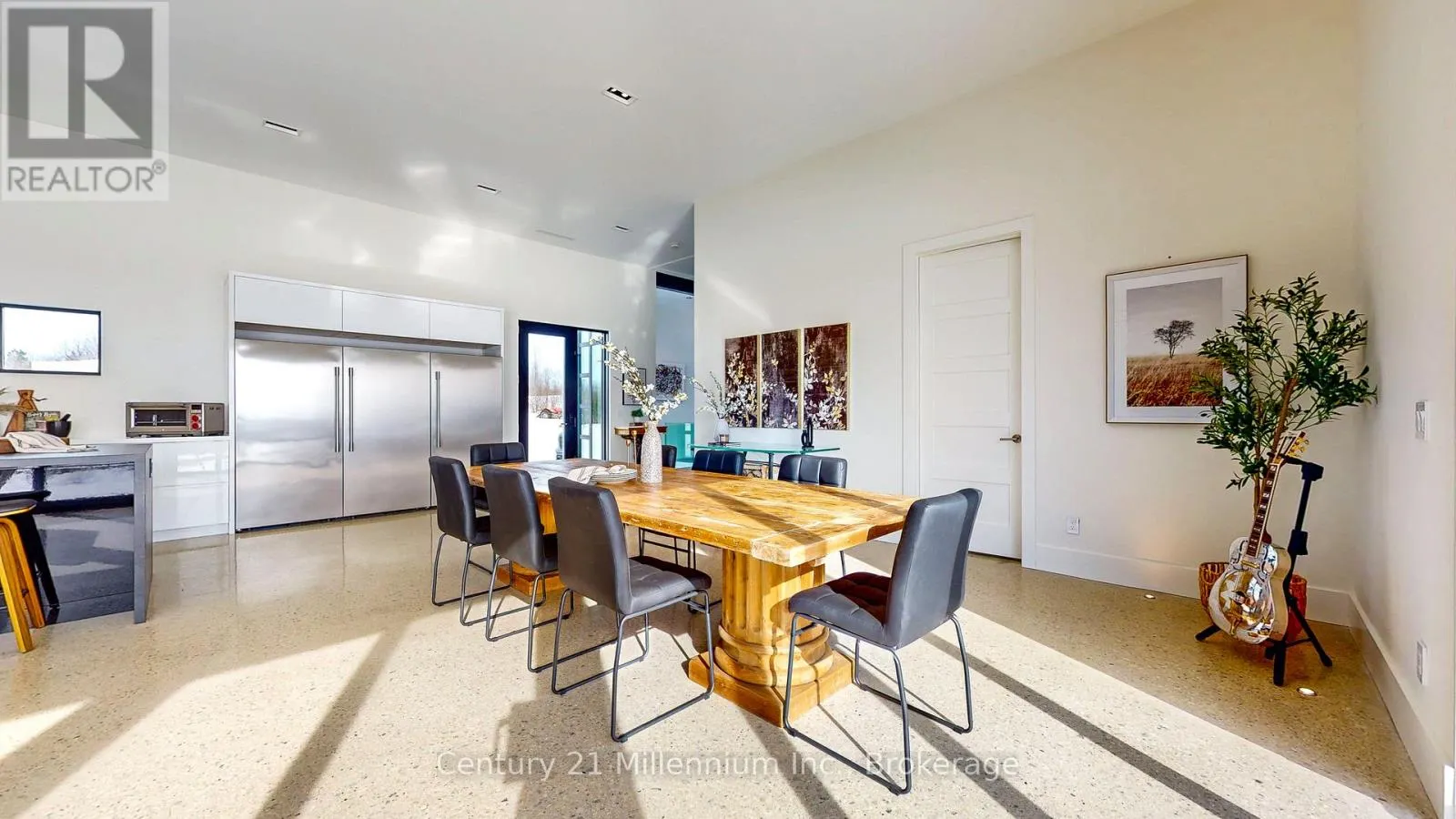 138406 GREY ROAD 112