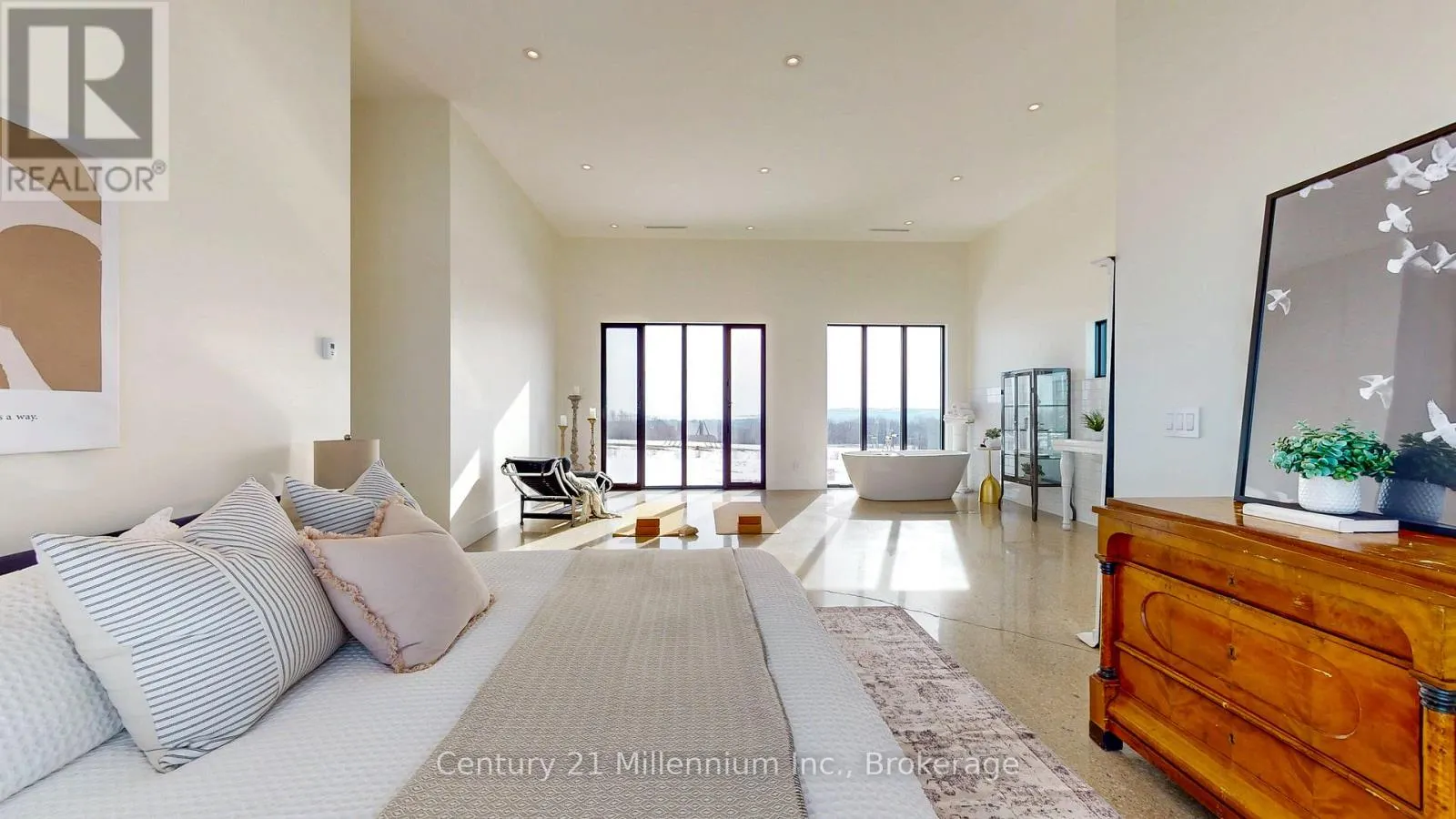 138406 GREY ROAD 112