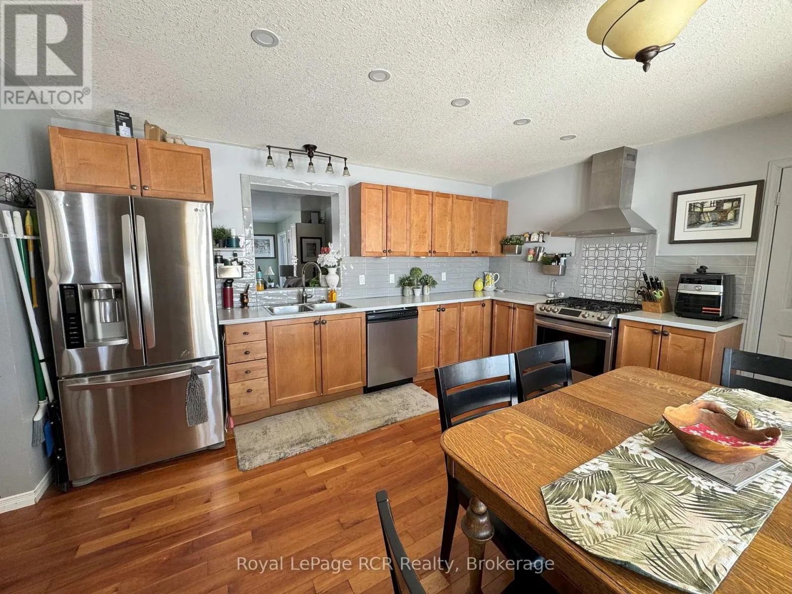 409155 GREY RD 4