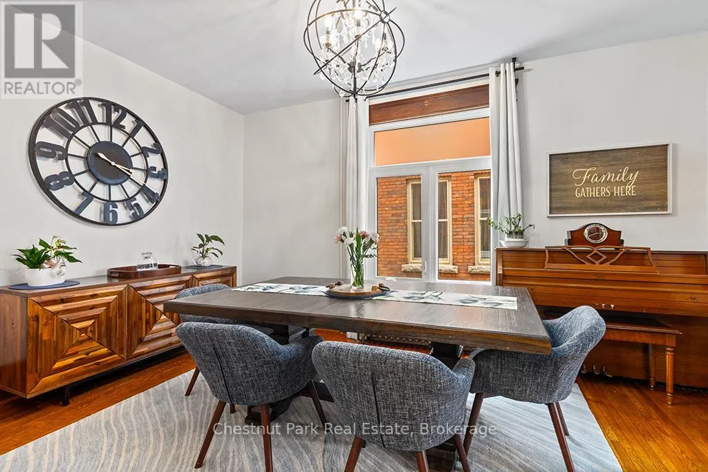 877 5TH AVENUE 'A' E