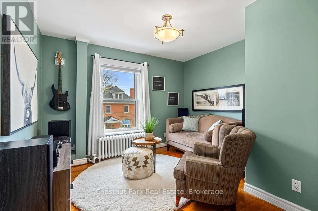877 5TH AVENUE 'A' E