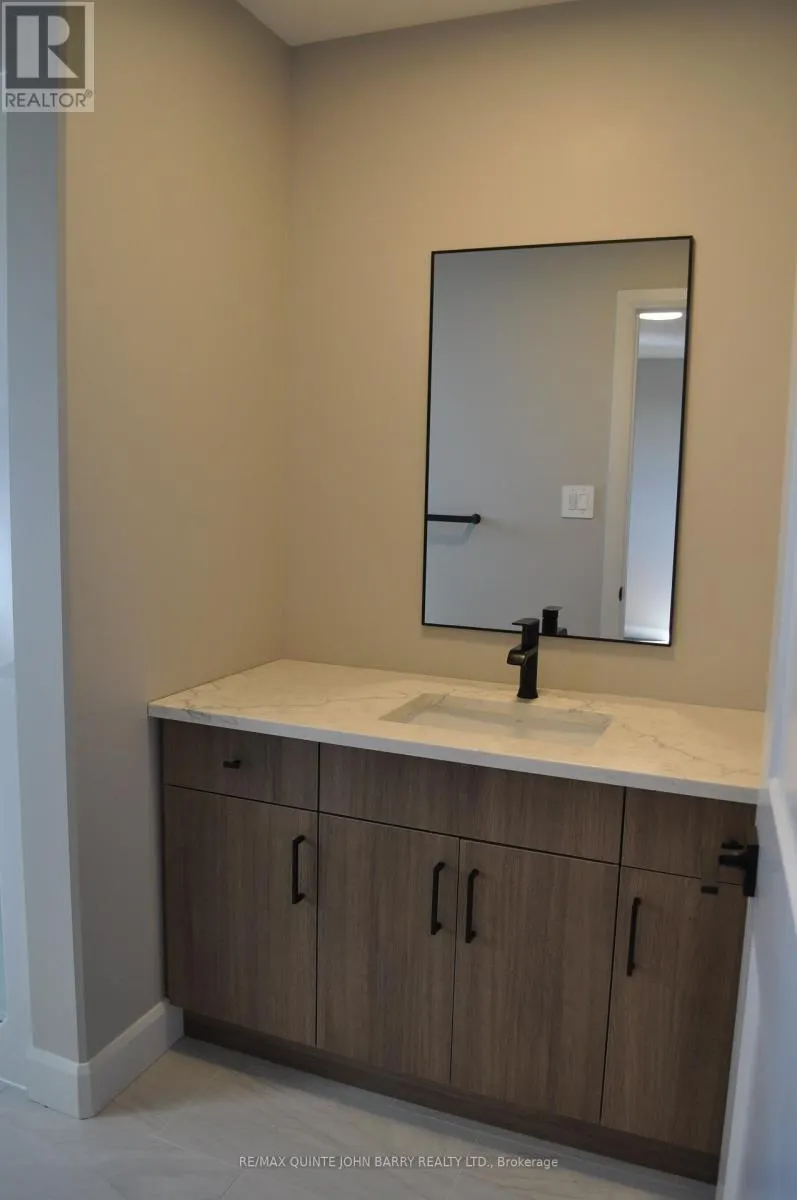 LOT 4 - 8 PARKLAND CIRCLE, #Lot 4