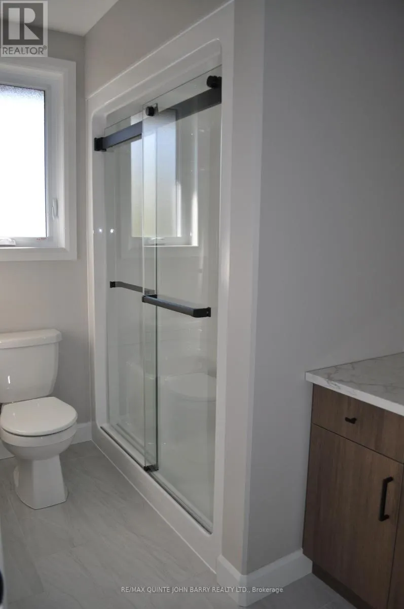 LOT 4 - 8 PARKLAND CIRCLE, #Lot 4