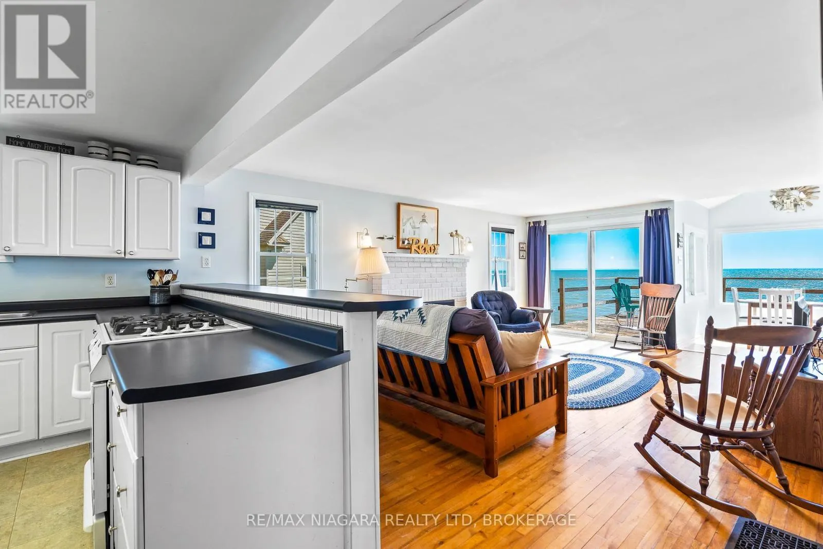 13165 LAKESHORE ROAD