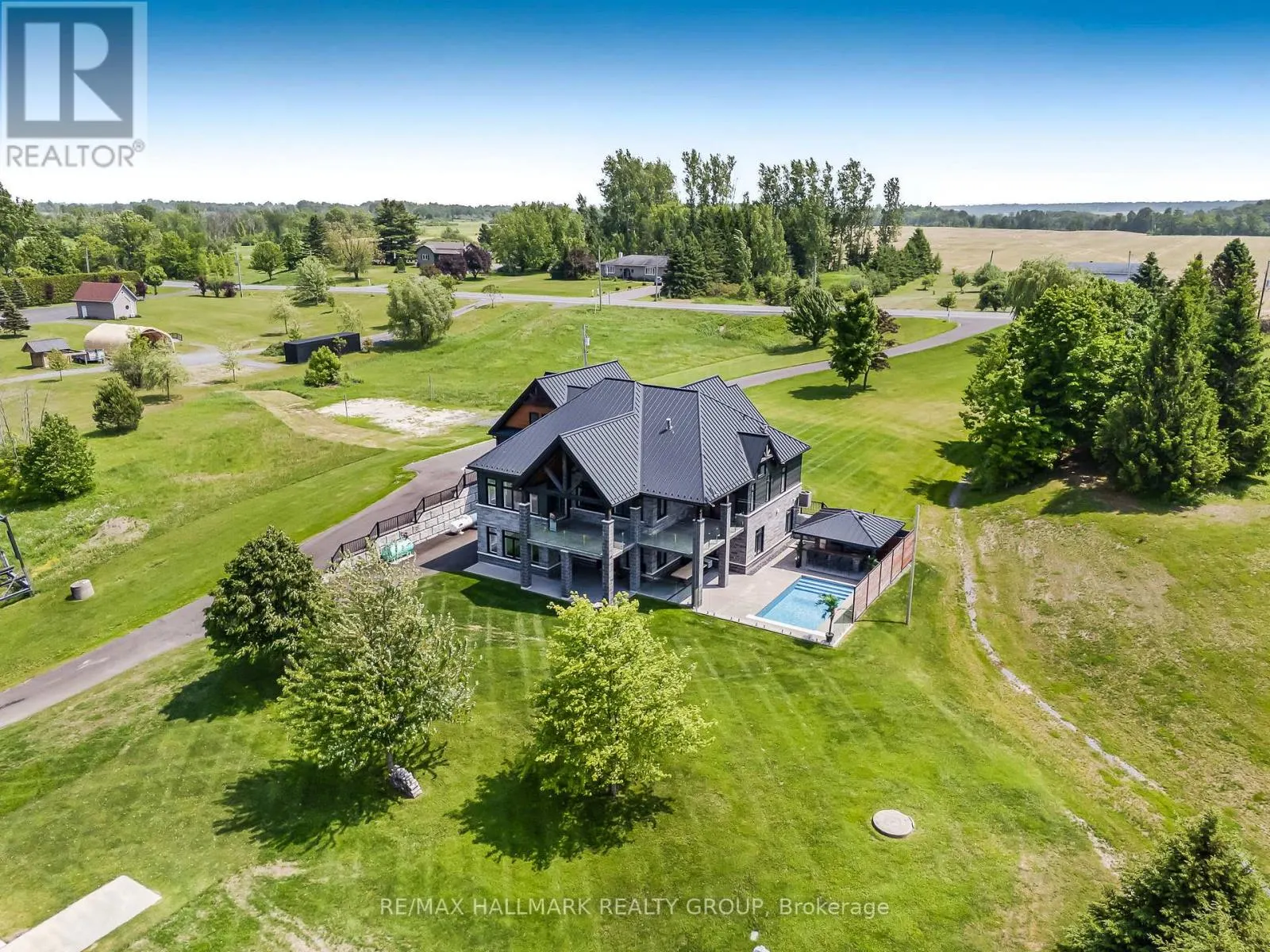 3795 CONCESSION 1 STREET