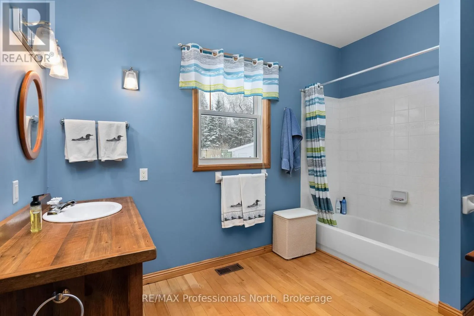 3 - 2901 LIMBERLOST ROAD, #3