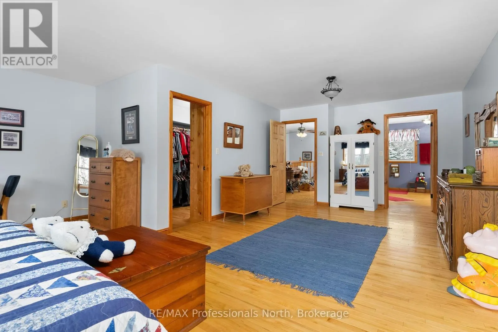 3 - 2901 LIMBERLOST ROAD, #3
