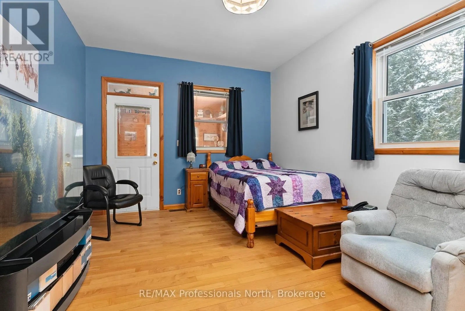 3 - 2901 LIMBERLOST ROAD, #3