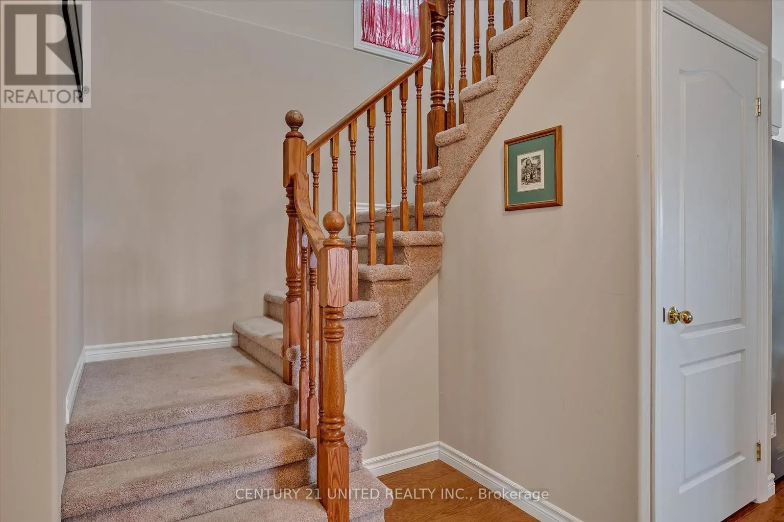 213 FARRIER CRESCENT